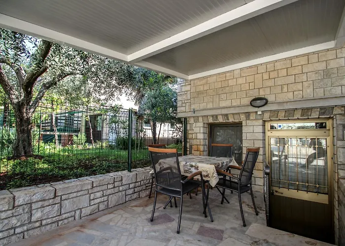 Rafi One Διαμέρισμα *